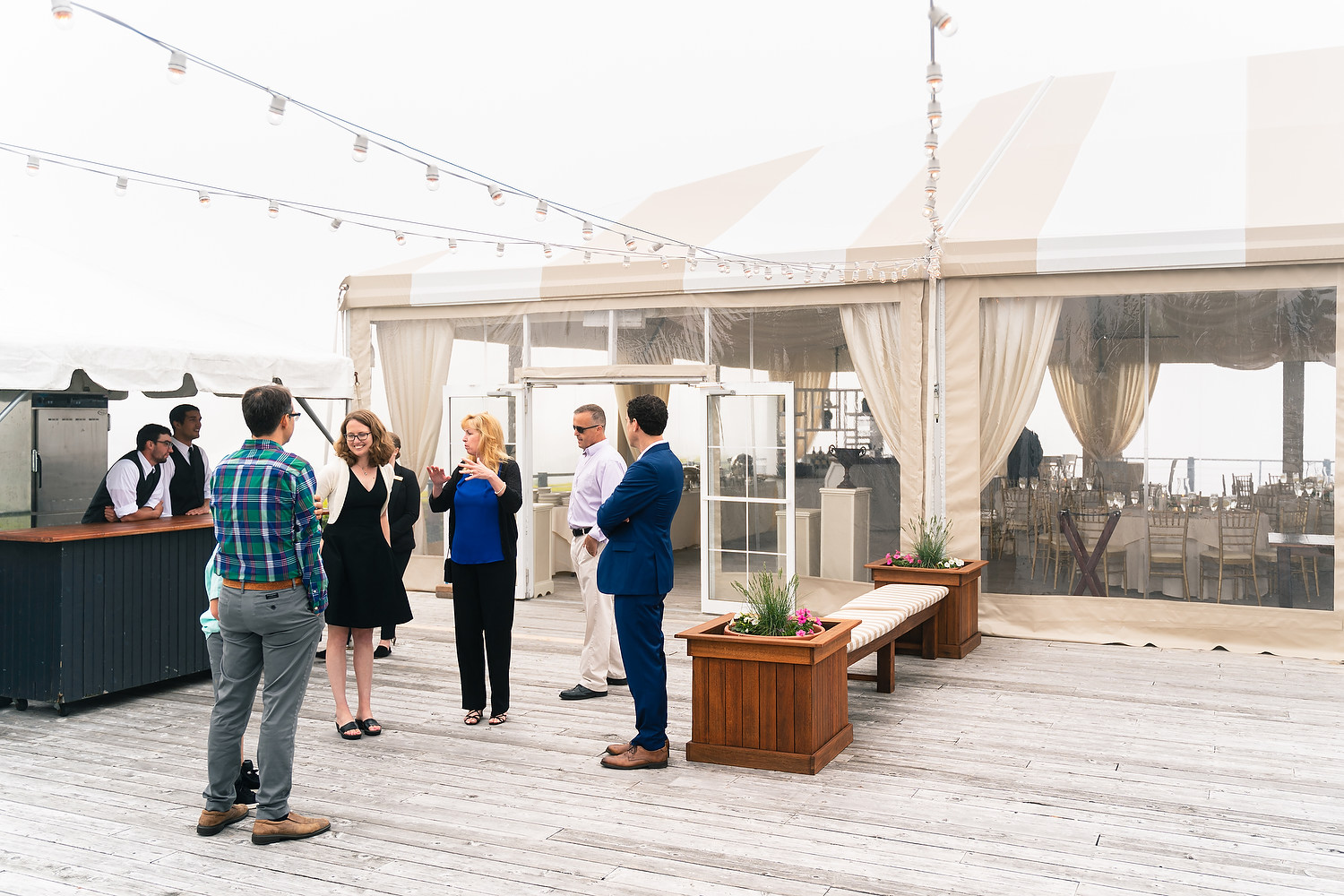 Rehearsal dinner & wedding session in OceanCliff Hotel Newport 9