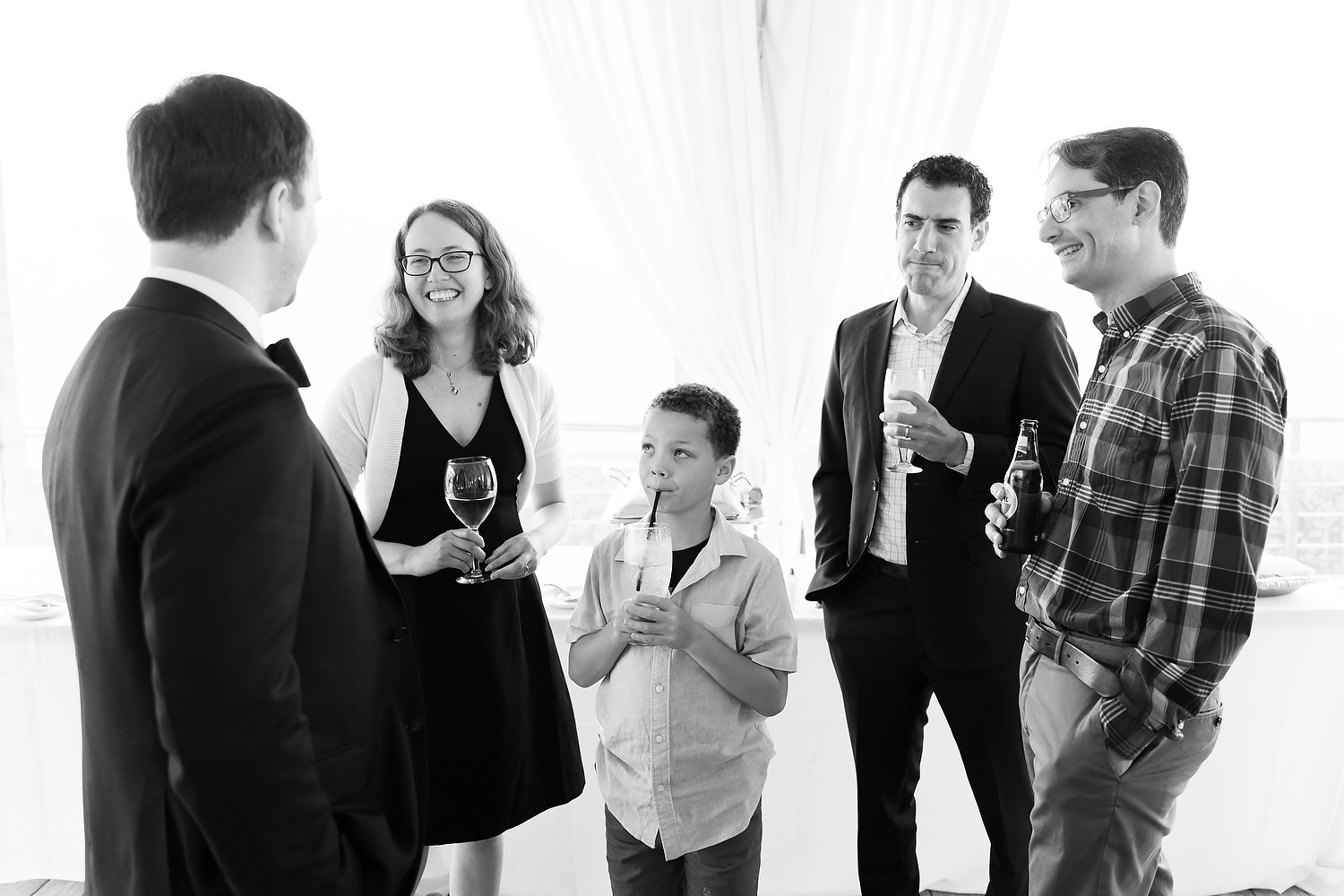 Rehearsal dinner & wedding session in OceanCliff Hotel Newport 19