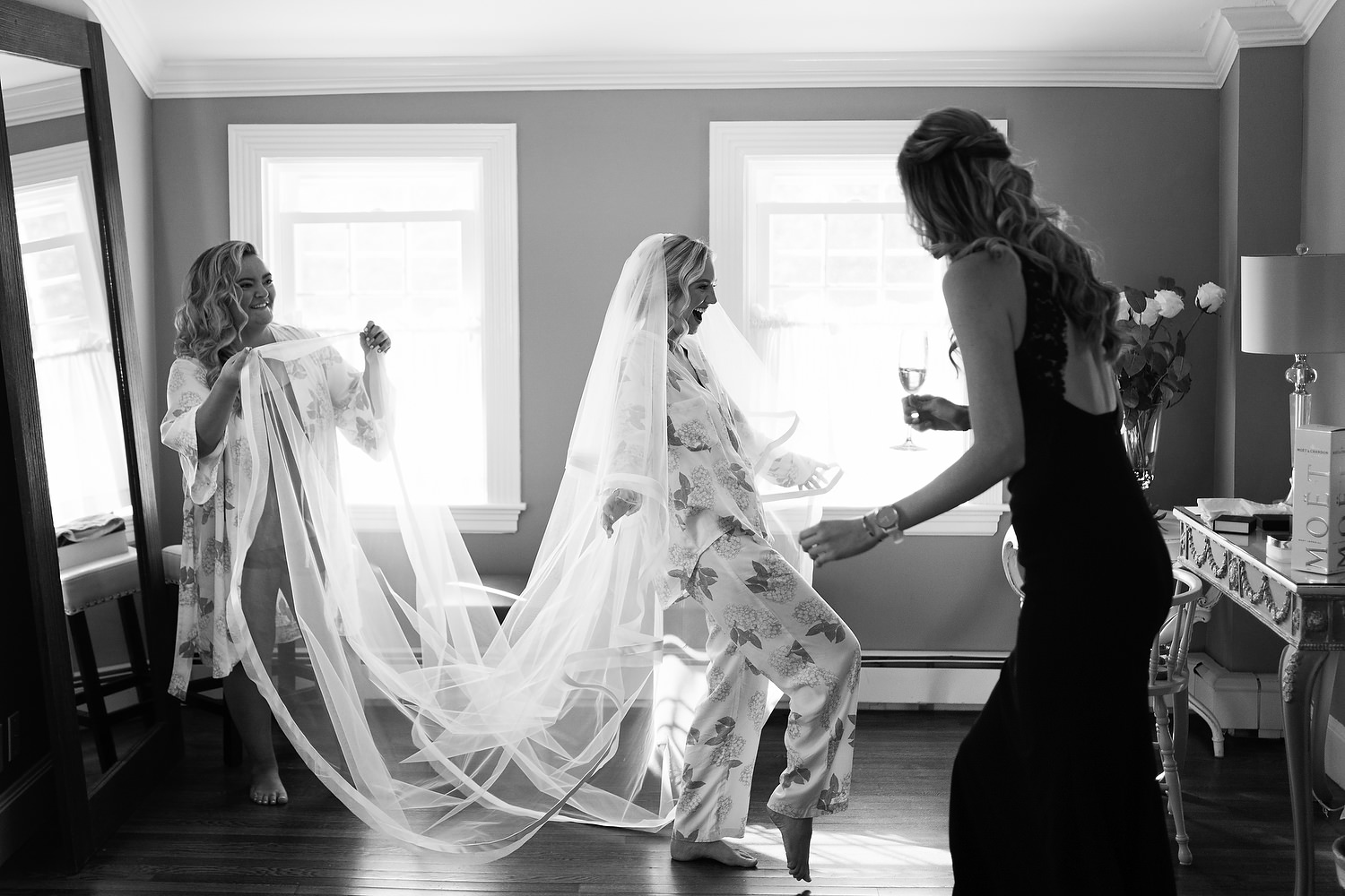 Dennis Inn wedding photos