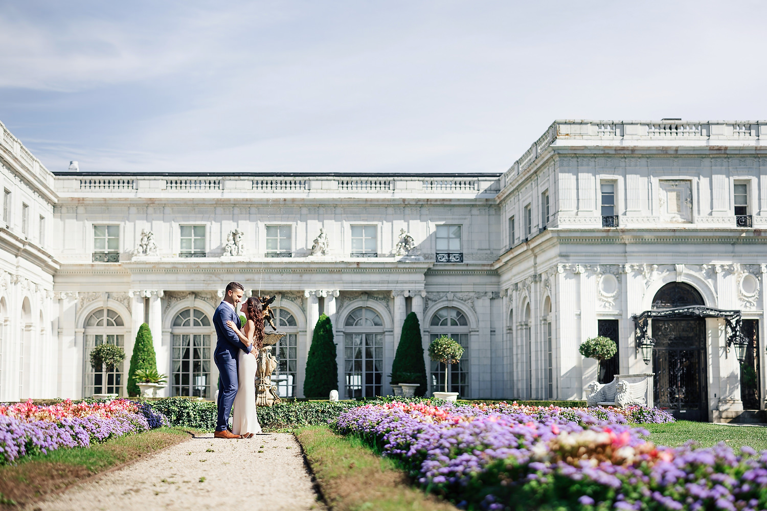 rosecliff mansion engagement photos