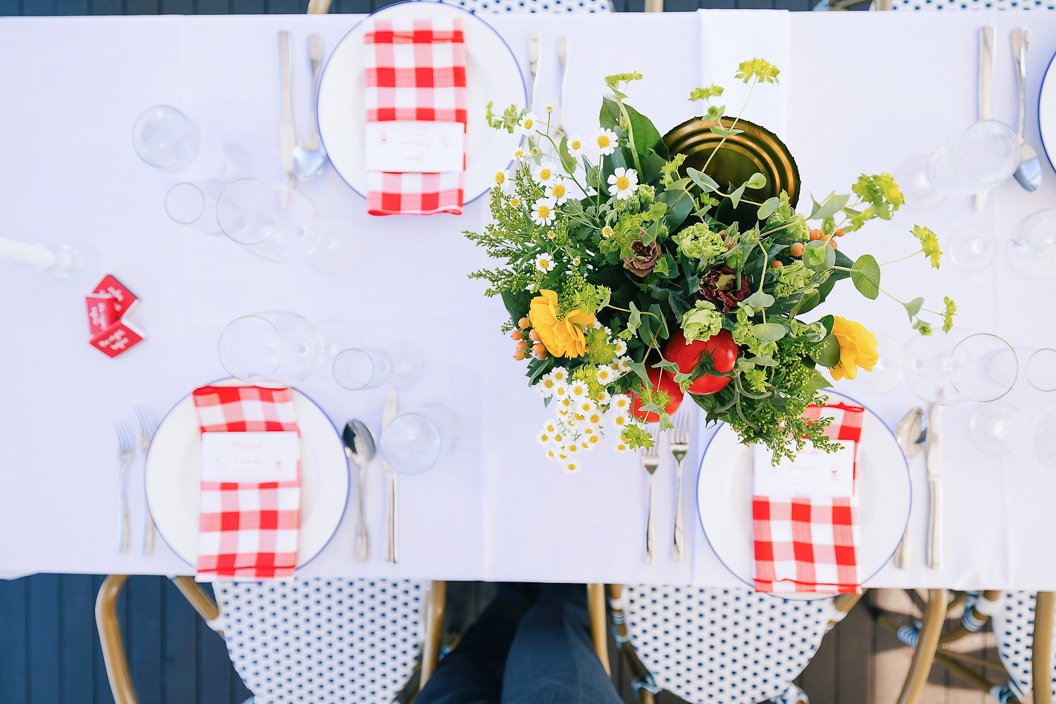 Rehearsal dinner table setting at Hyannis Yacht Club